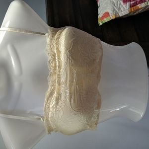 Cream  or black lace bralettes